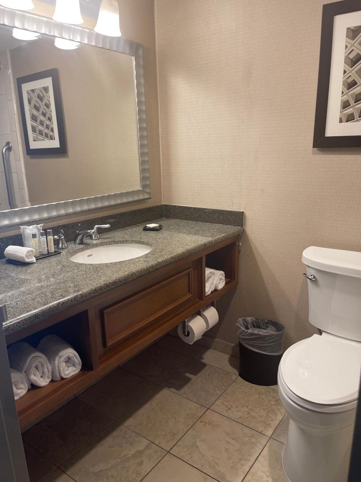 Grand Resort Hotel - Mt Laurel - Philadelphia Mount Laurel Dış mekan fotoğraf