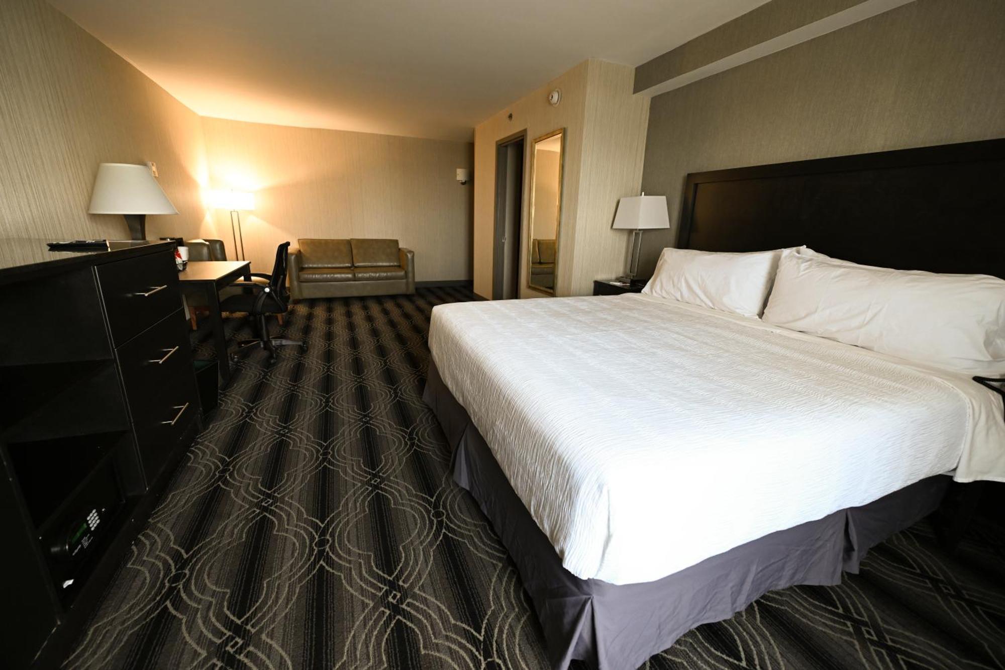 Grand Resort Hotel - Mt Laurel - Philadelphia Mount Laurel Dış mekan fotoğraf